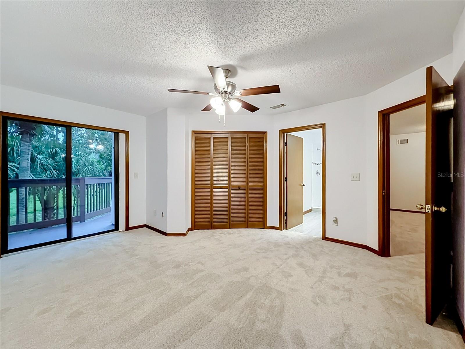 662 Nighthawk Cir Property Photo 32