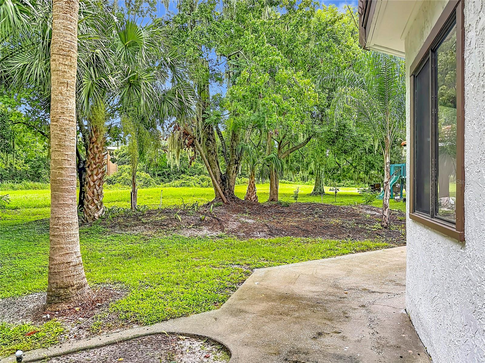 662 Nighthawk Cir Property Photo 39