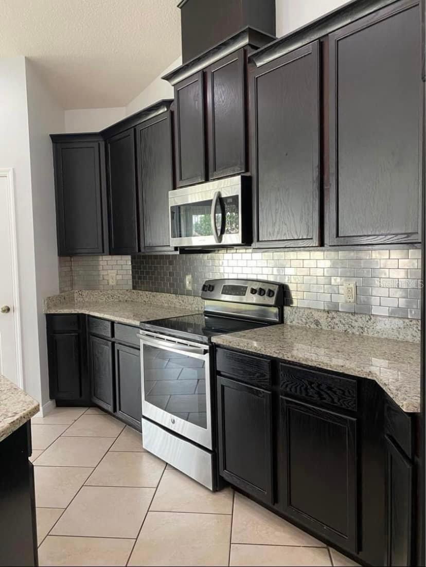 5125 Ravena Ave W Property Photo 2