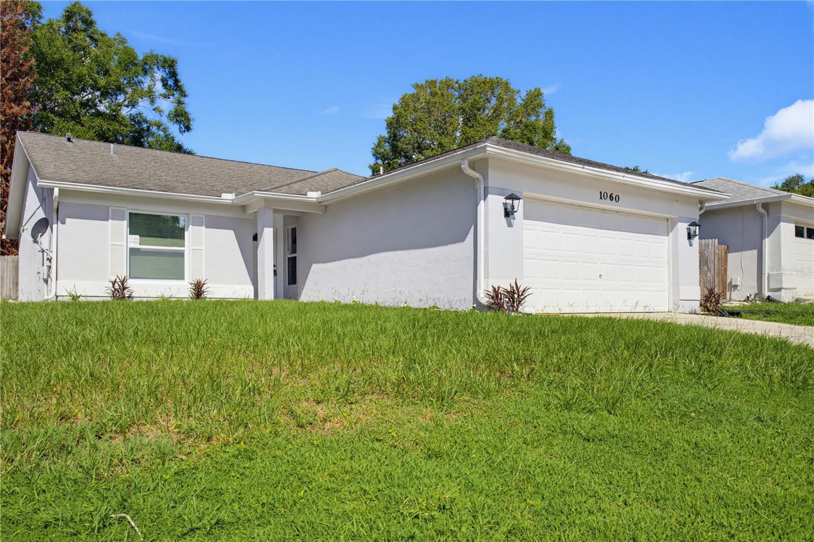 1060 Dees Dr Property Photo 3
