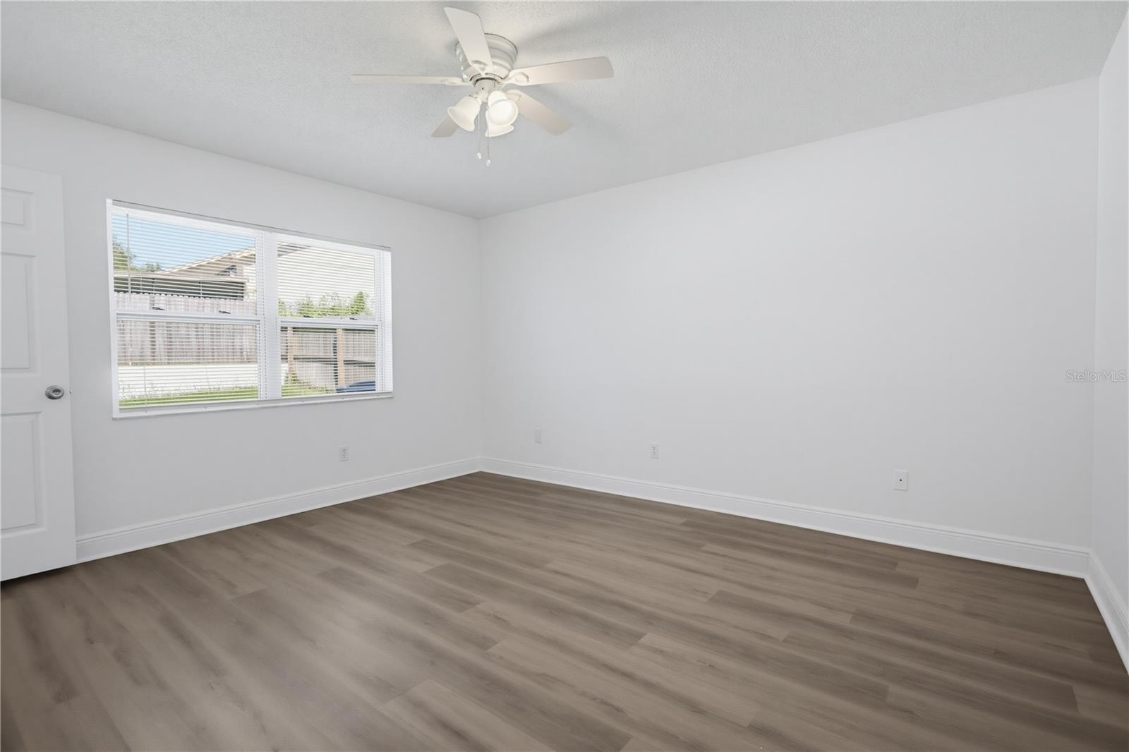 1060 Dees Dr Property Photo 19