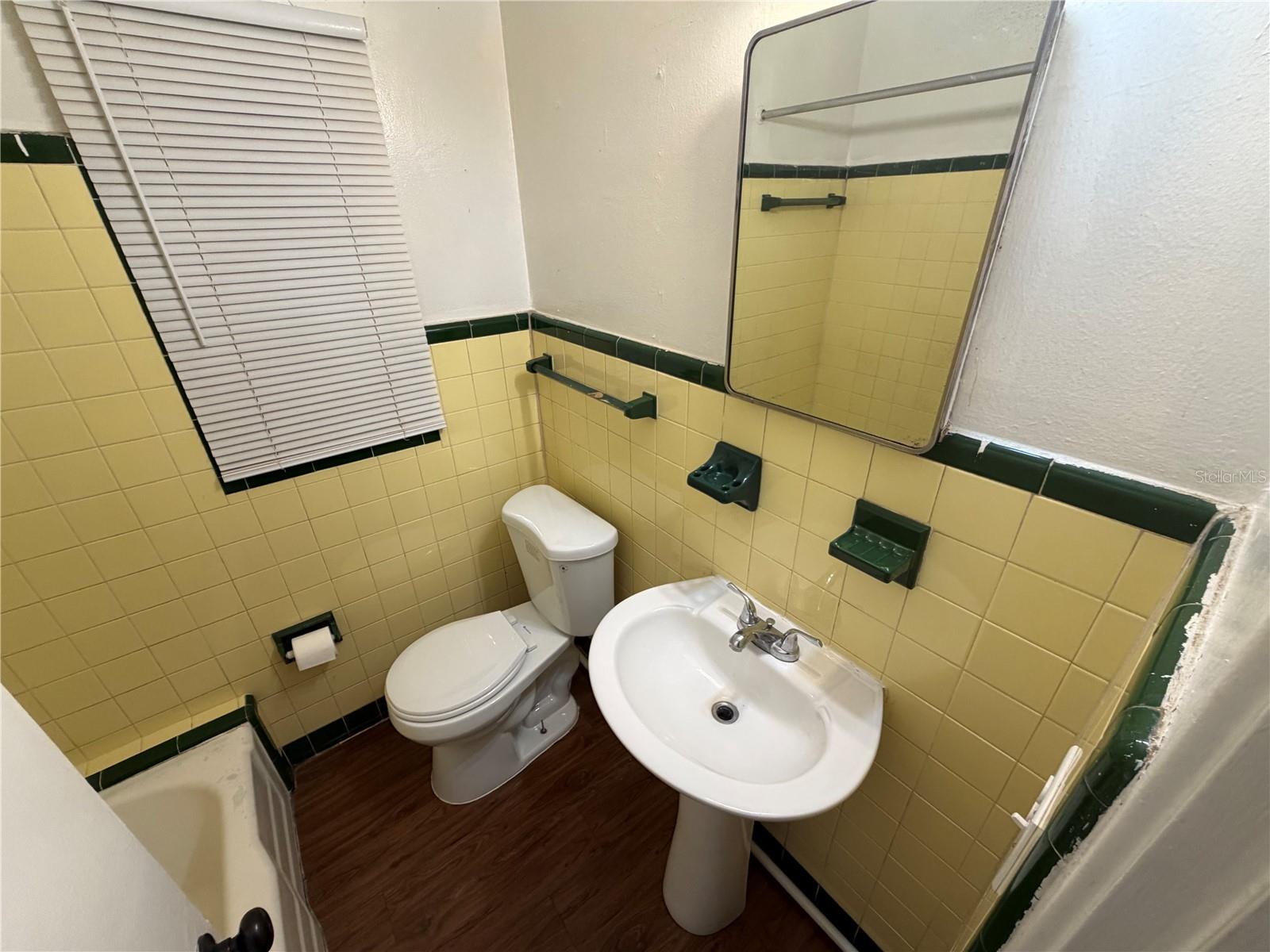 2107 S Mills Ave Property Photo 12