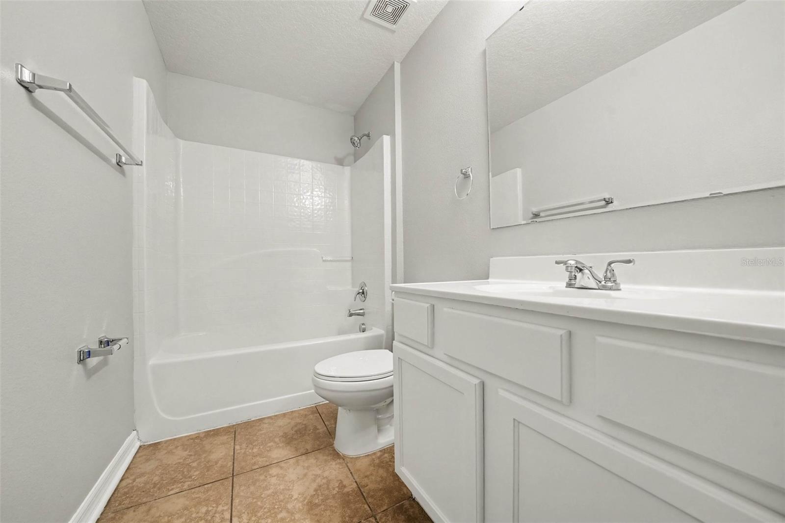 2208 Nicollett Way Property Photo 20