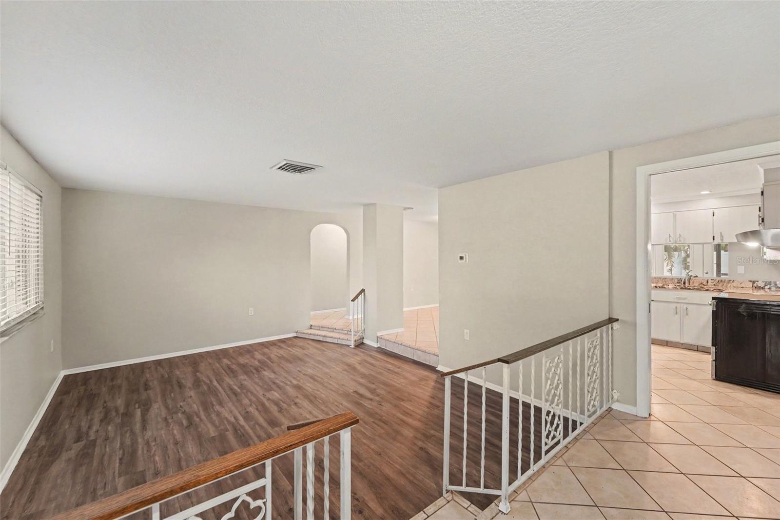 5751 Dolores Dr Property Photo 4