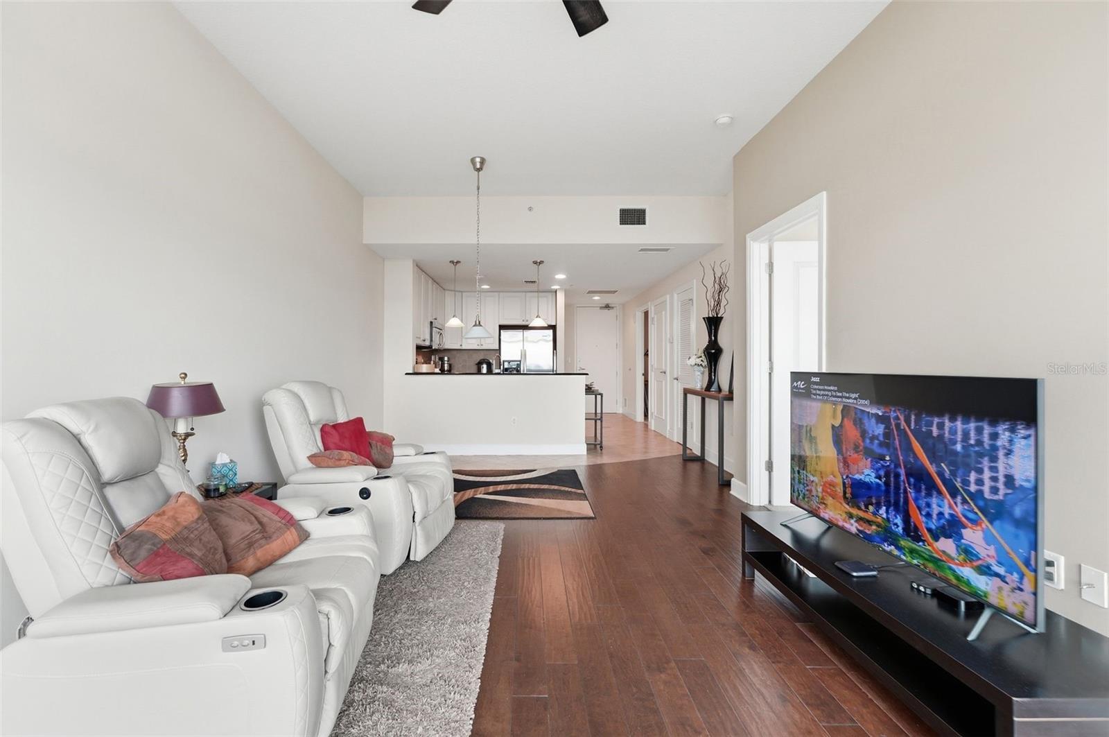 101 S Eola Dr #1106 Property Photo 13