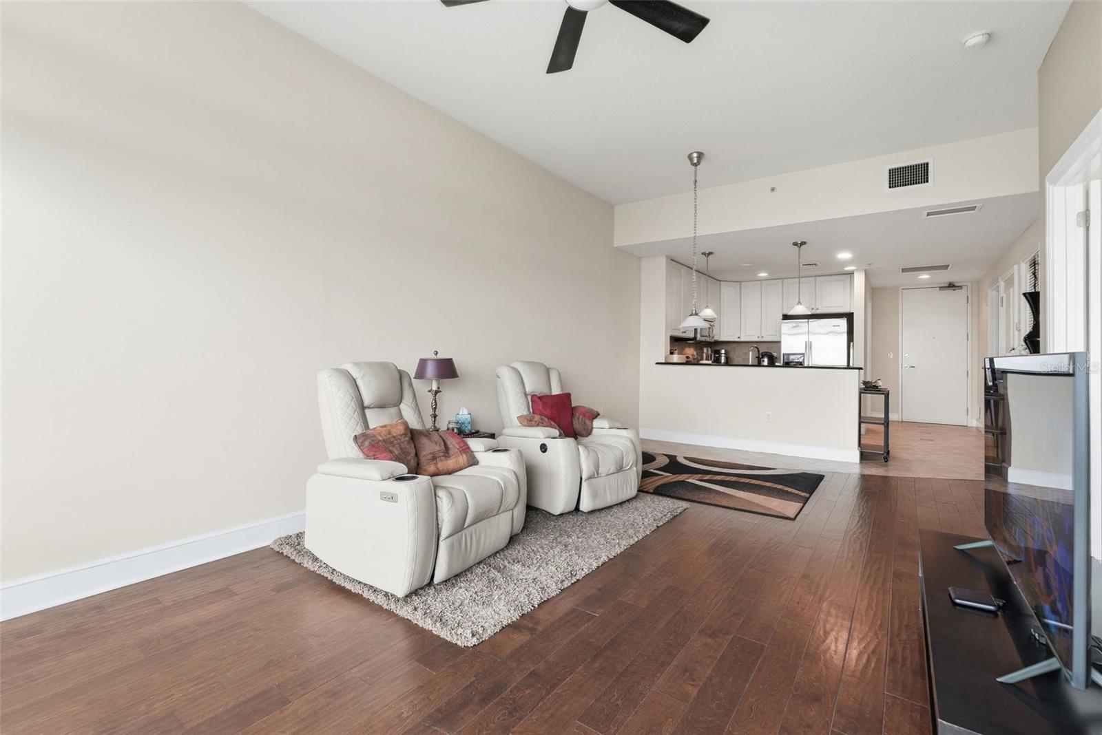 101 S Eola Dr #1106 Property Photo 14