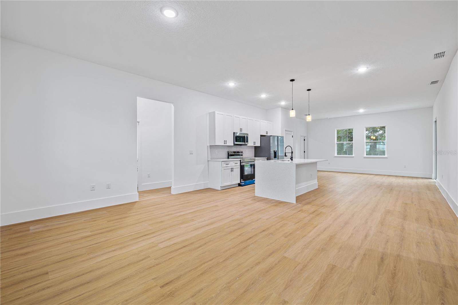 14144 Sw 47 Ave Property Photo 6