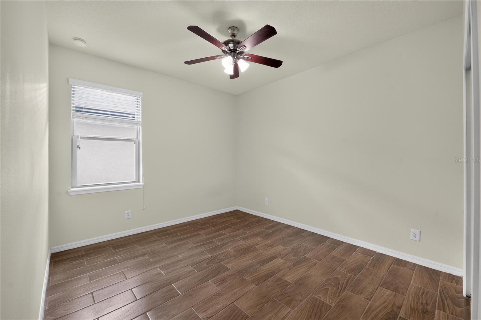 2130 Landside Dr Property Photo 27