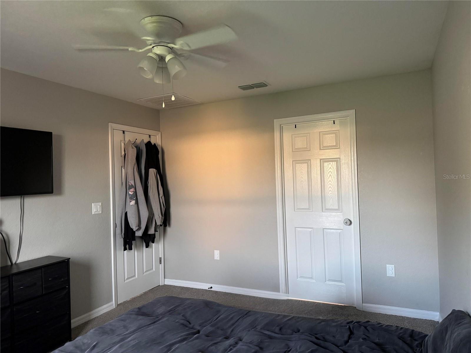 19 Willow Run Property Photo 11