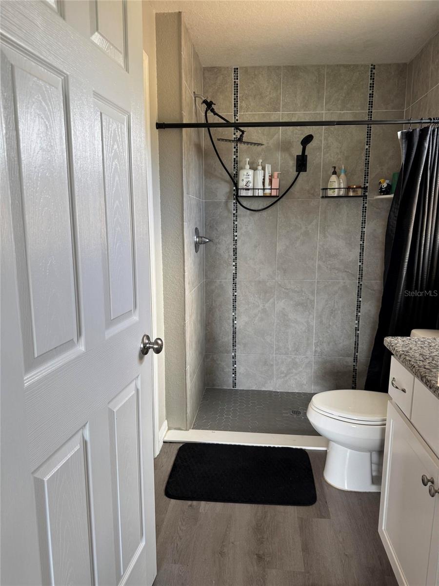 19 Willow Run Property Photo 13