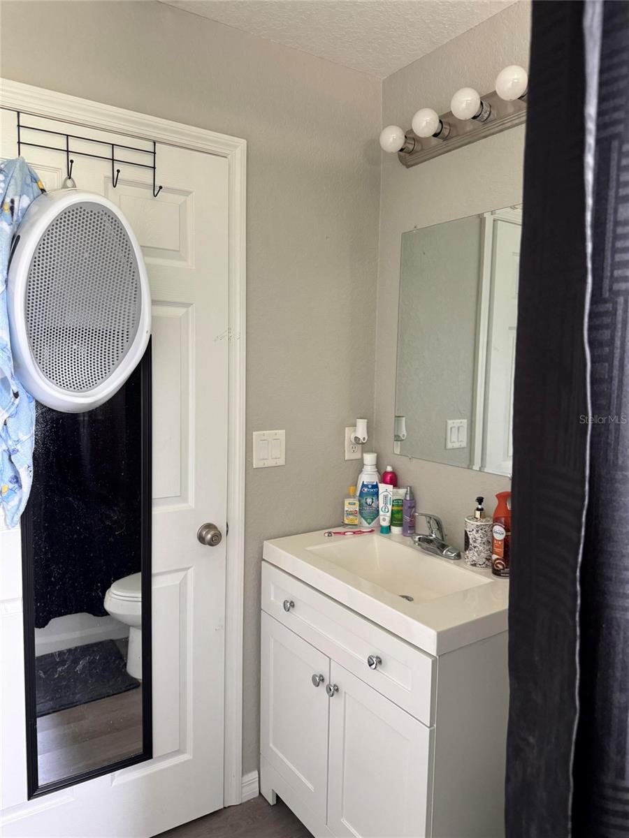 19 Willow Run Property Photo 22