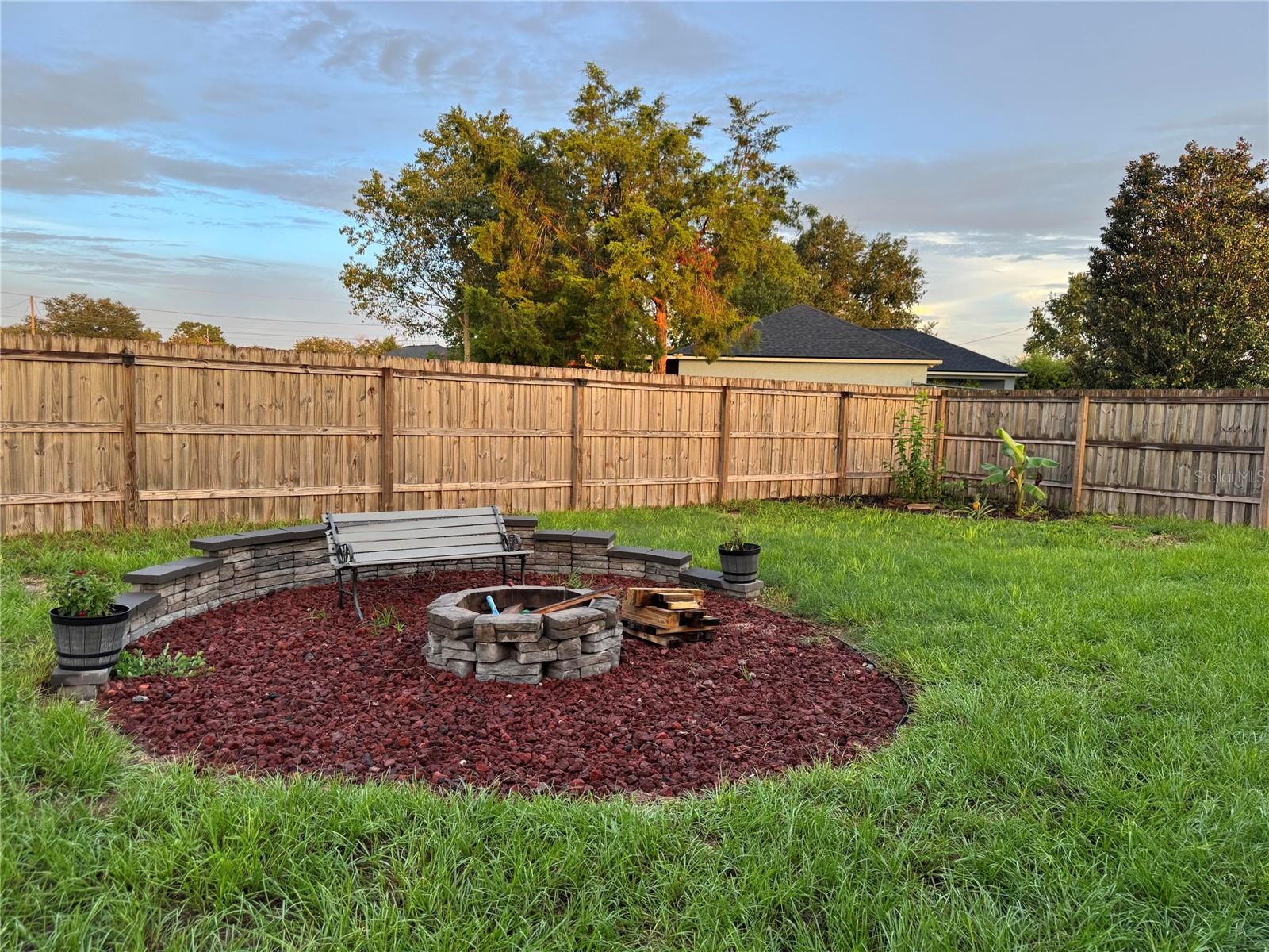 19 Willow Run Property Photo 32