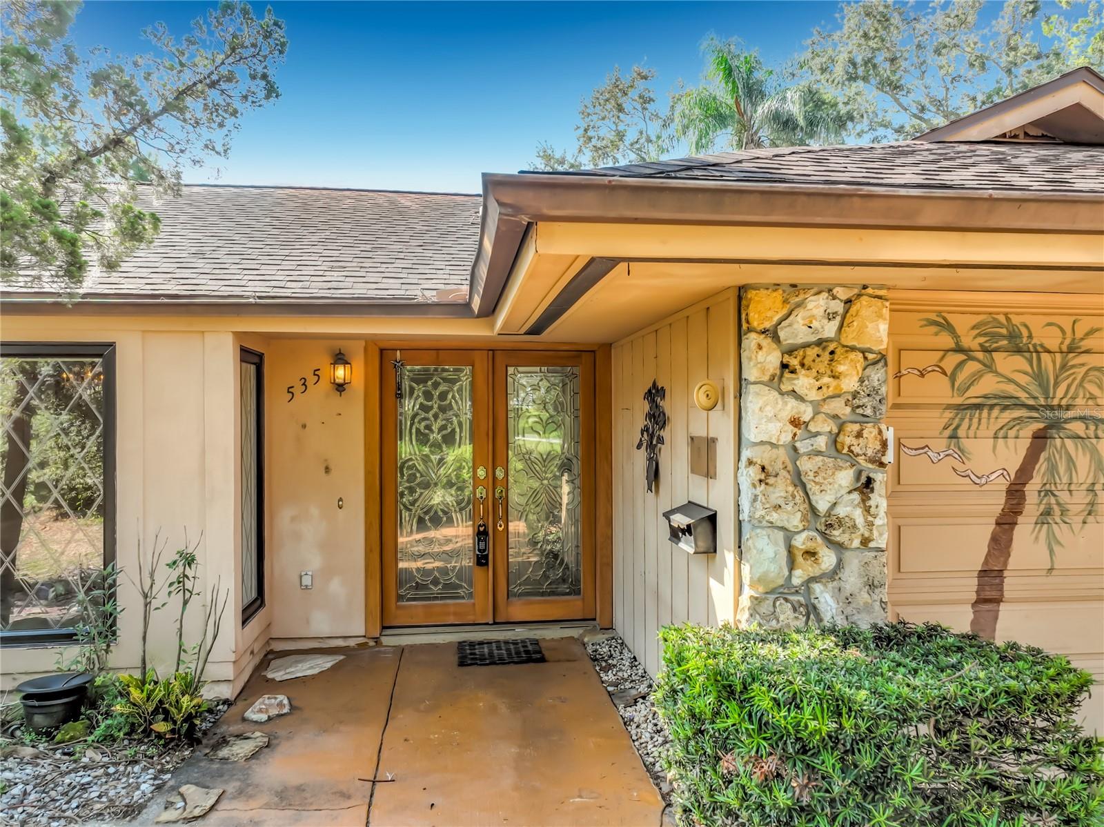 535 Brookside Cir Property Photo 4