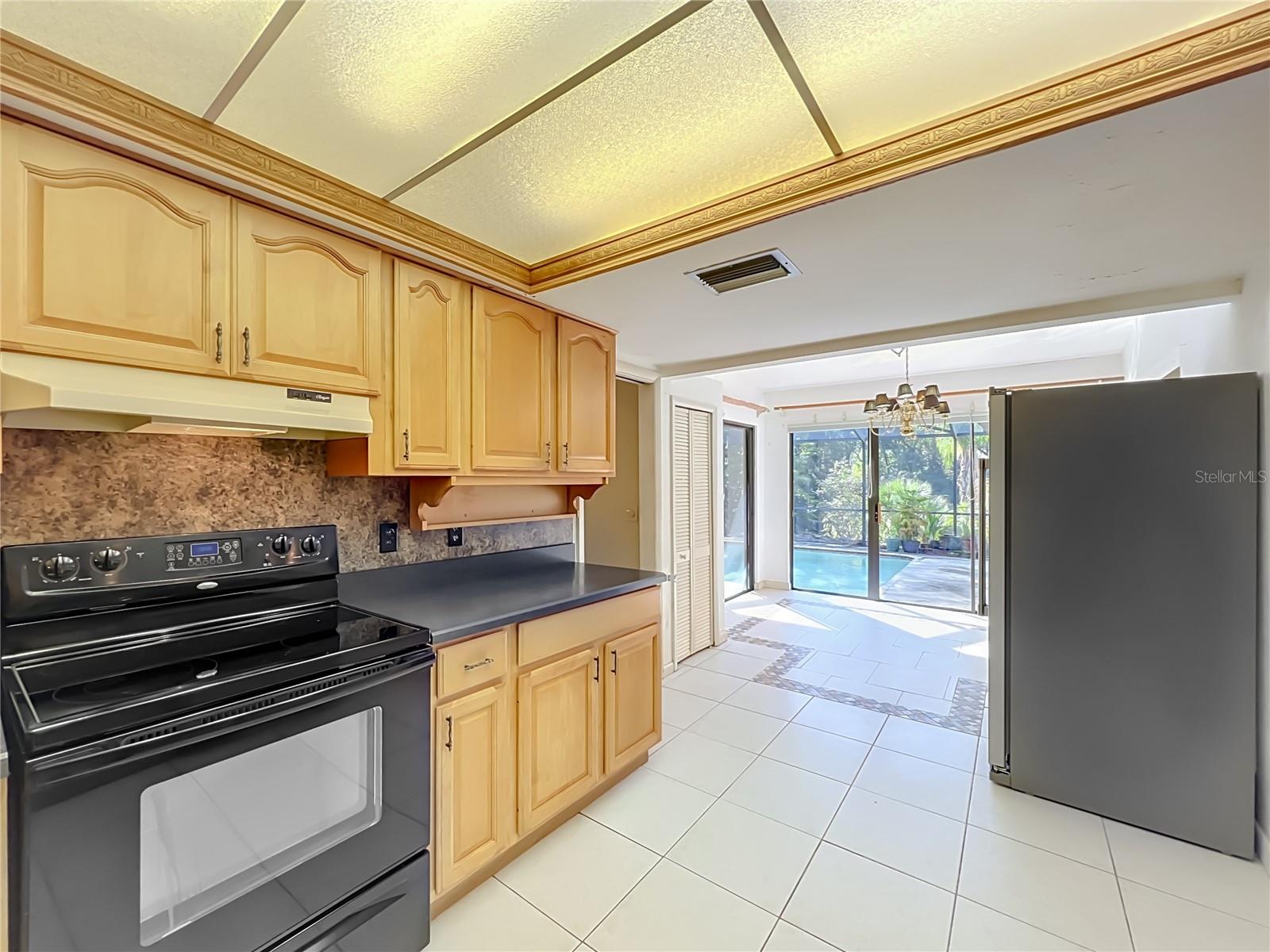 535 Brookside Cir Property Photo 34