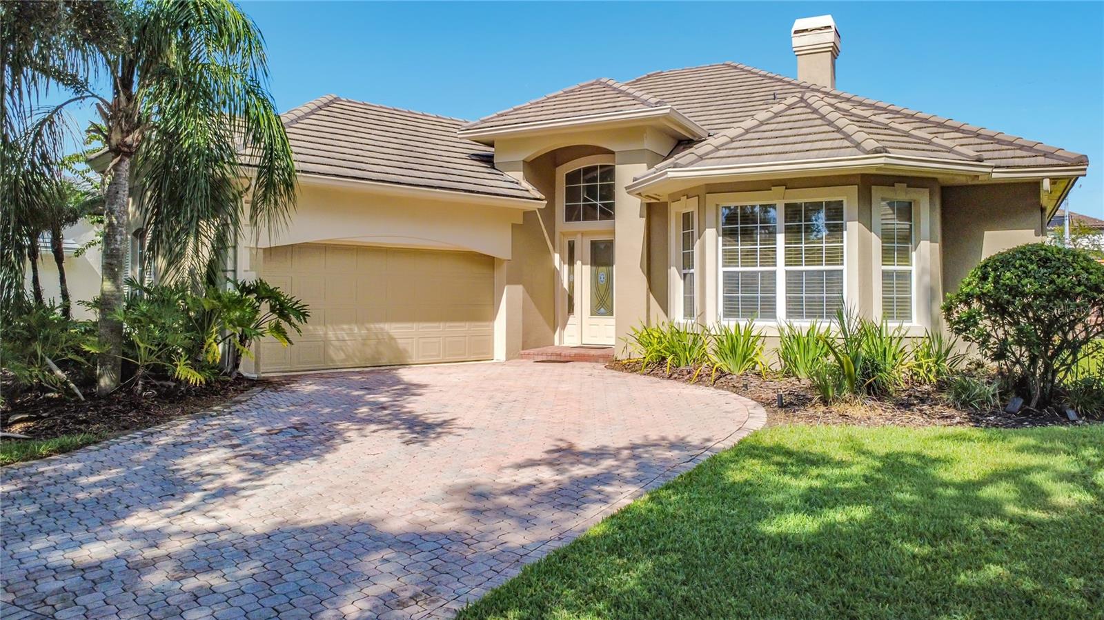 10824 Woodchase Cir Property Photo 2
