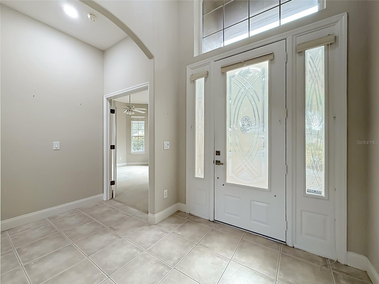 10824 Woodchase Cir Property Photo 3