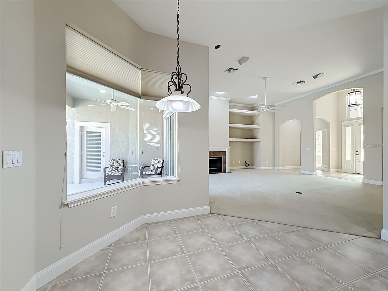 10824 Woodchase Cir Property Photo 17