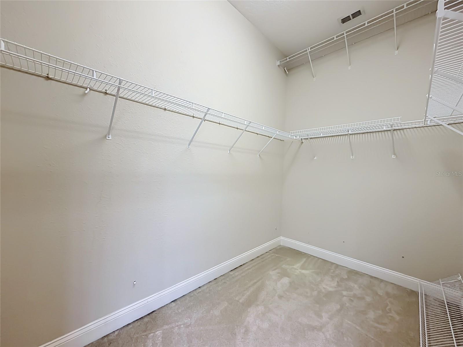 10824 Woodchase Cir Property Photo 25