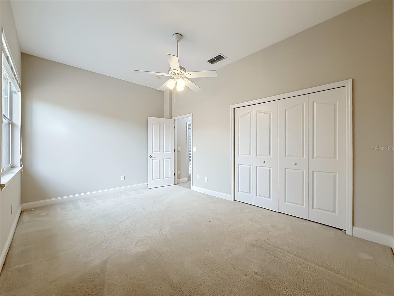 10824 Woodchase Cir Property Photo 33