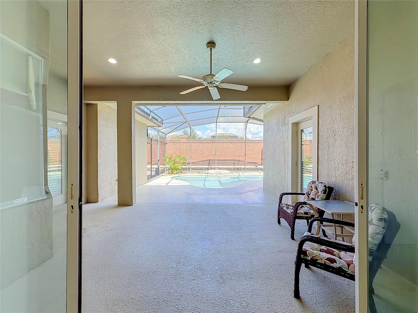 10824 Woodchase Cir Property Photo 36