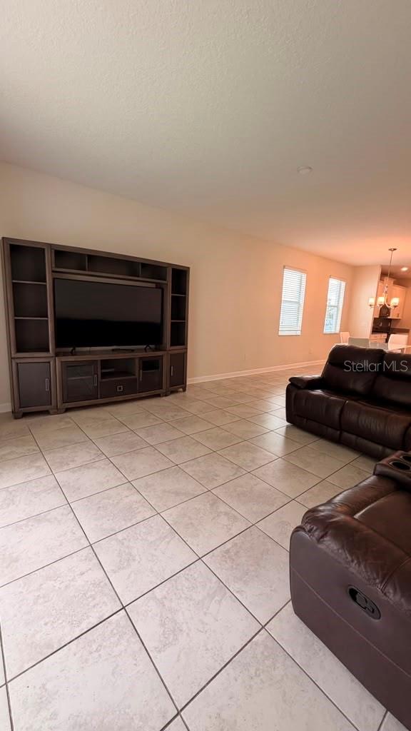 4580 Storytelling Way Property Photo 4