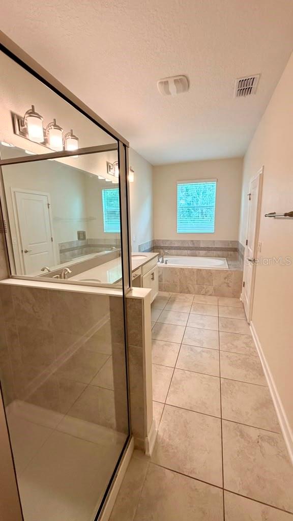 4580 Storytelling Way Property Photo 14