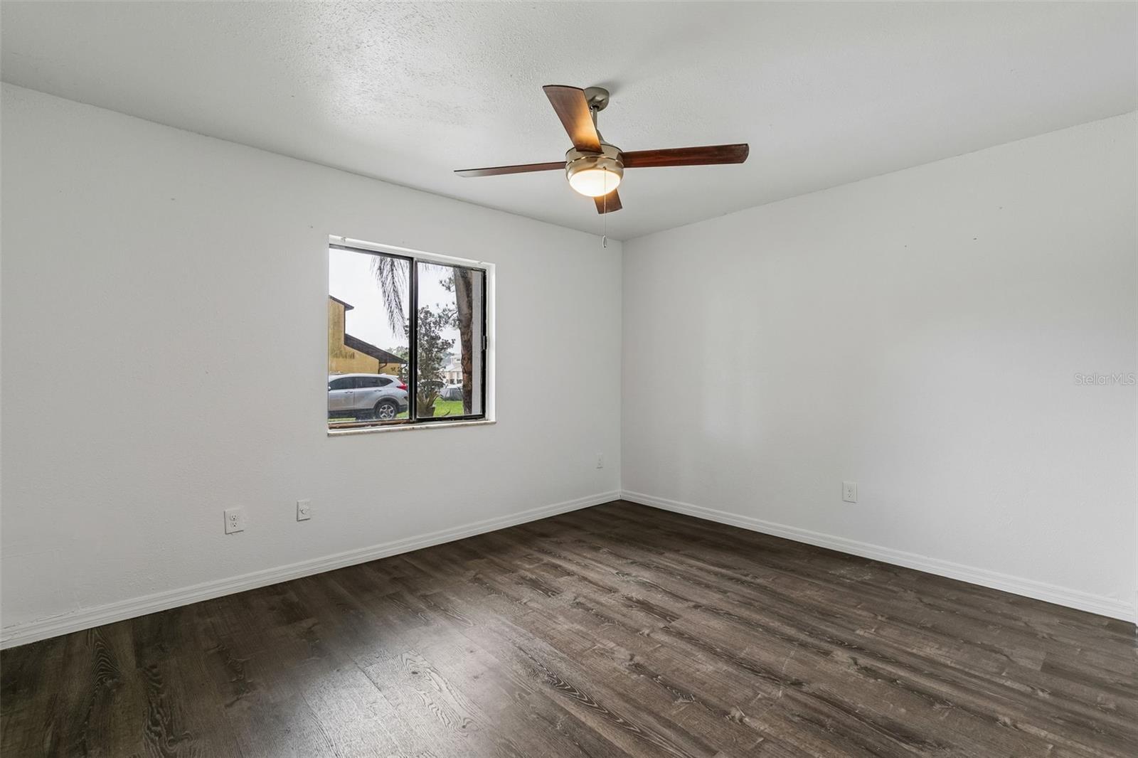 2835 Hunt Club Ln Property Photo 15