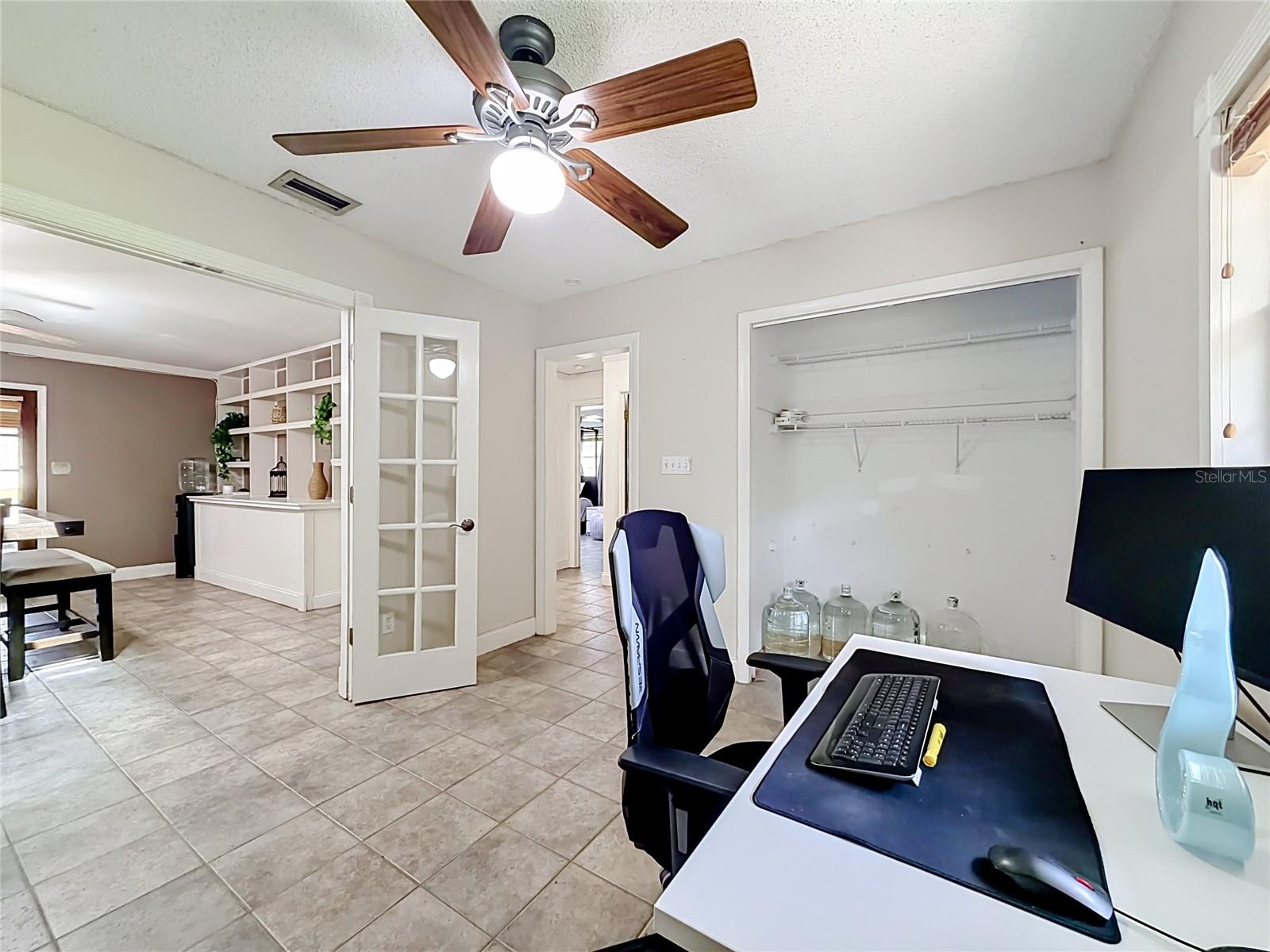 6313 Wynglow Ln Property Photo 16