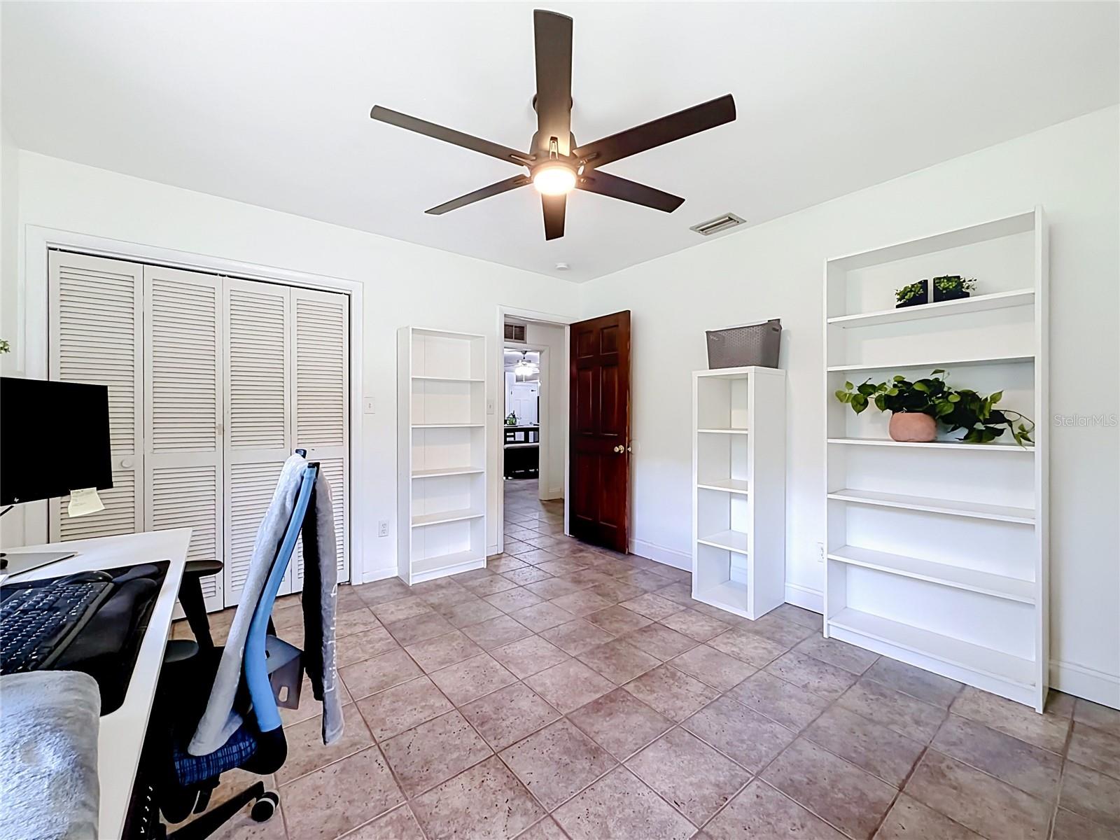 6313 Wynglow Ln Property Photo 19