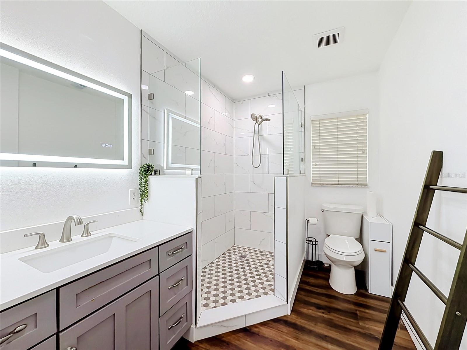 6313 Wynglow Ln Property Photo 27
