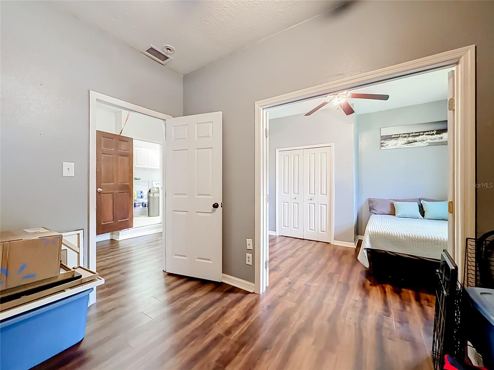 6313 Wynglow Ln Property Photo 33