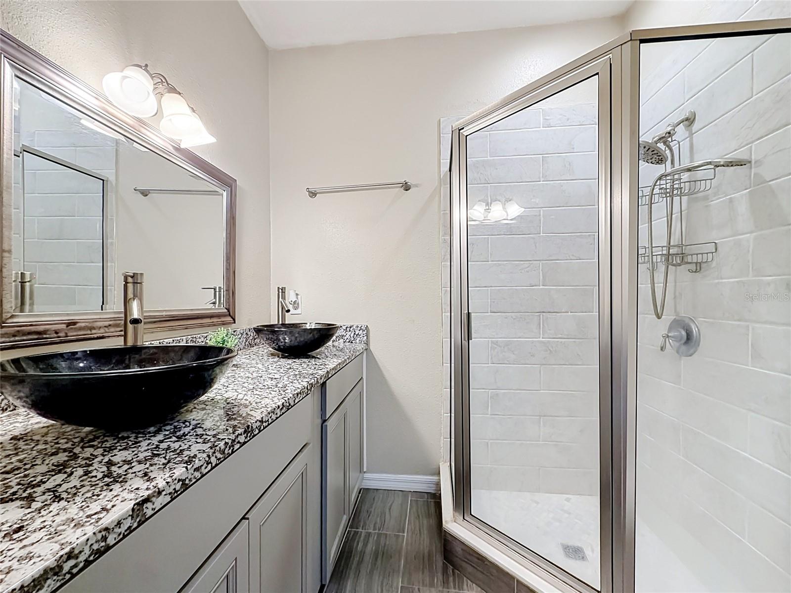6313 Wynglow Ln Property Photo 34