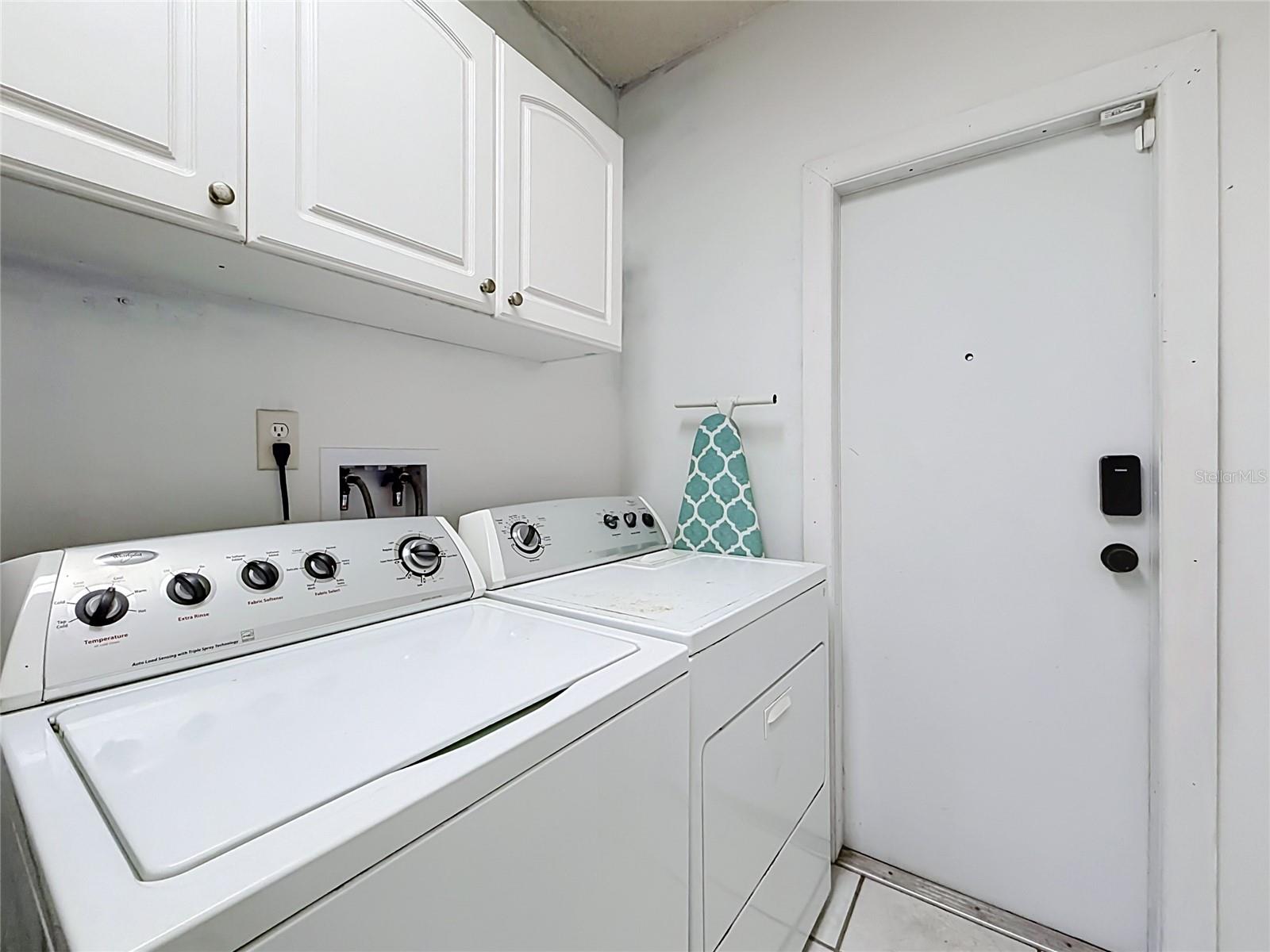 6313 Wynglow Ln Property Photo 37