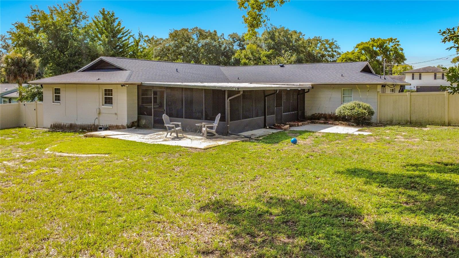 6313 Wynglow Ln Property Photo 41