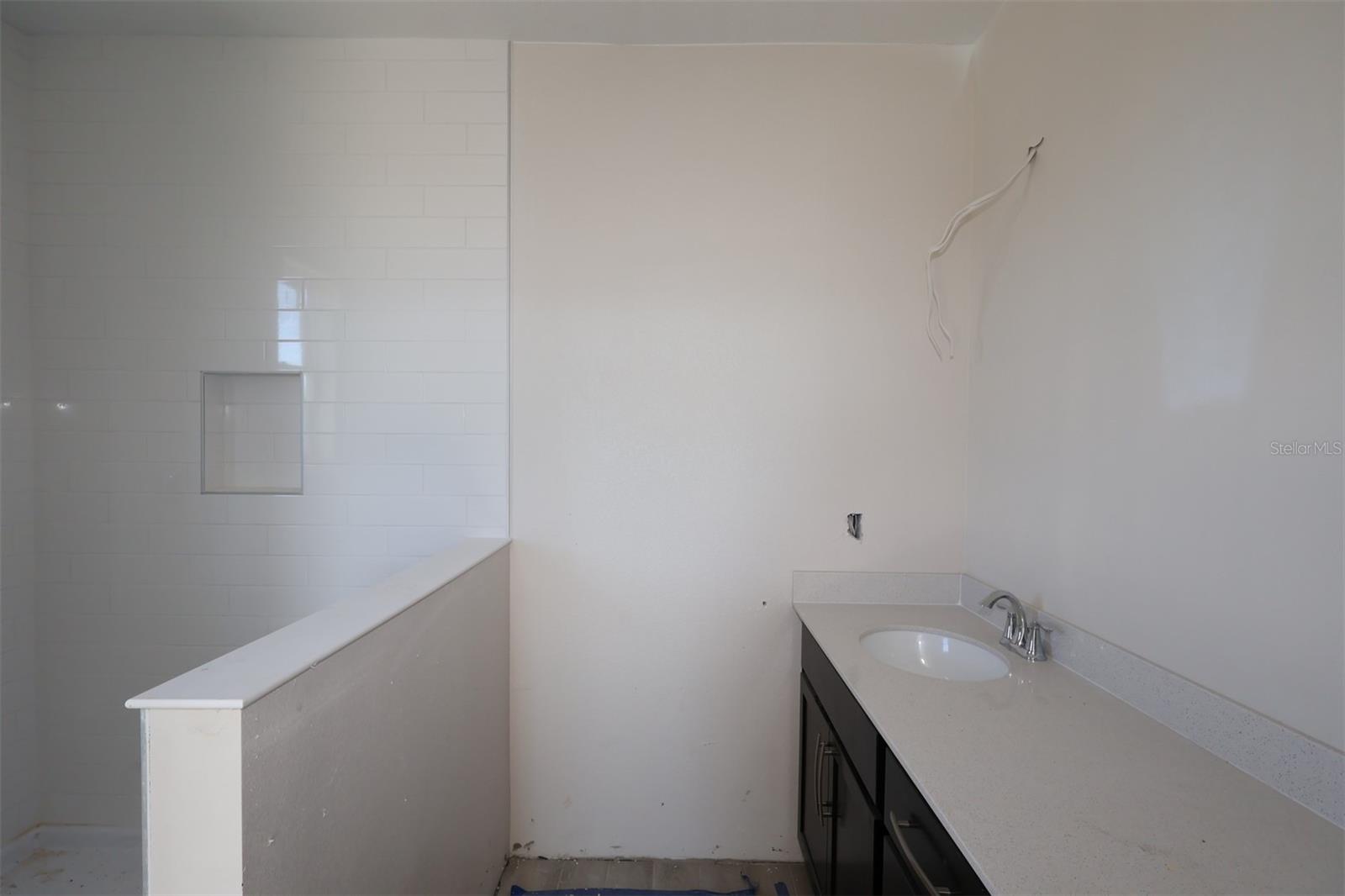 5192 Center Lake Ranch Blvd Property Photo 11