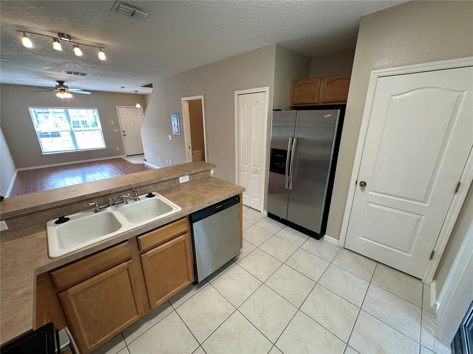 538 Wilton Cir Property Photo 7