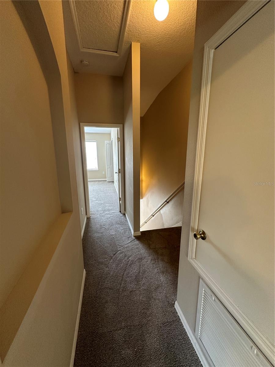 538 Wilton Cir Property Photo 14