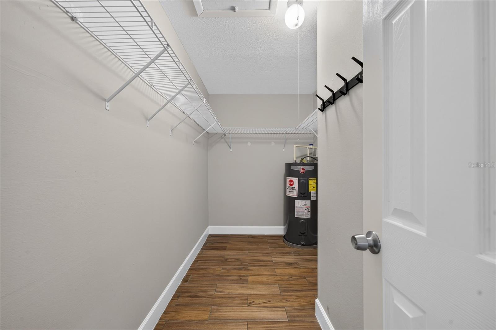 118 W America St #2 Property Photo 13