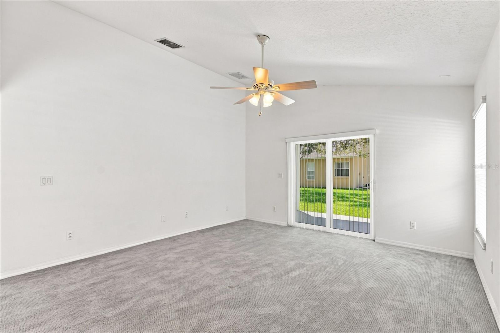 1174 Beech Grove Way Property Photo 11