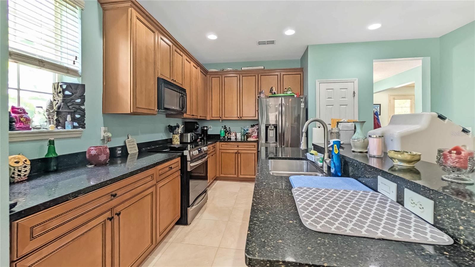 1114 Tapestry Dr Property Photo 4