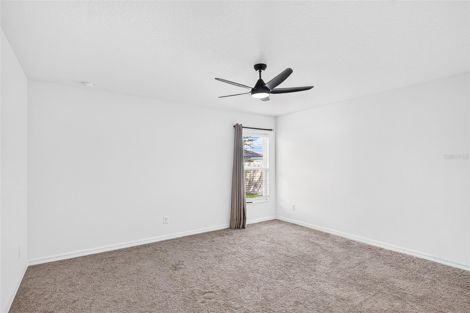 334 Begonia Ct Property Photo 20