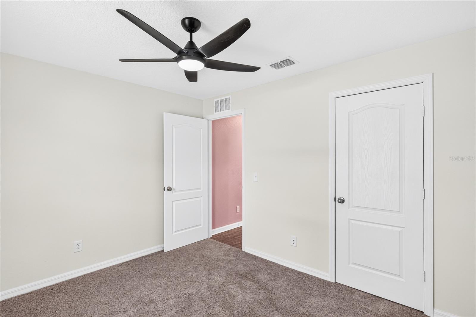 334 Begonia Ct Property Photo 23