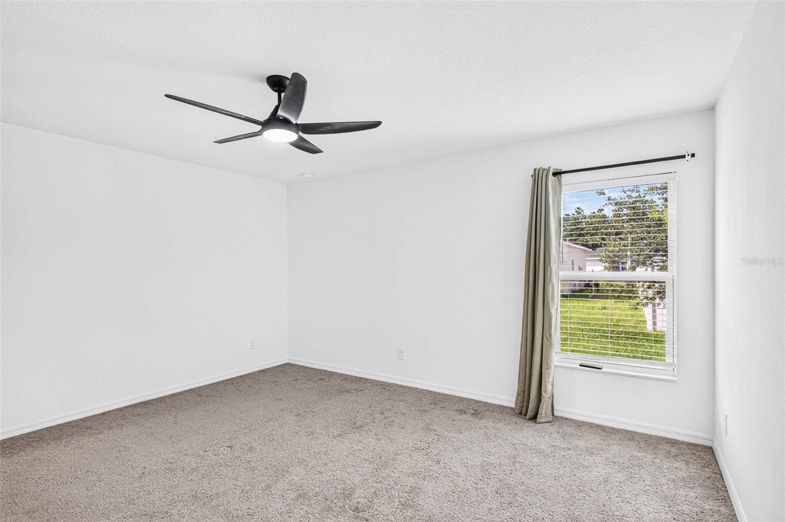 334 Begonia Ct Property Photo 26