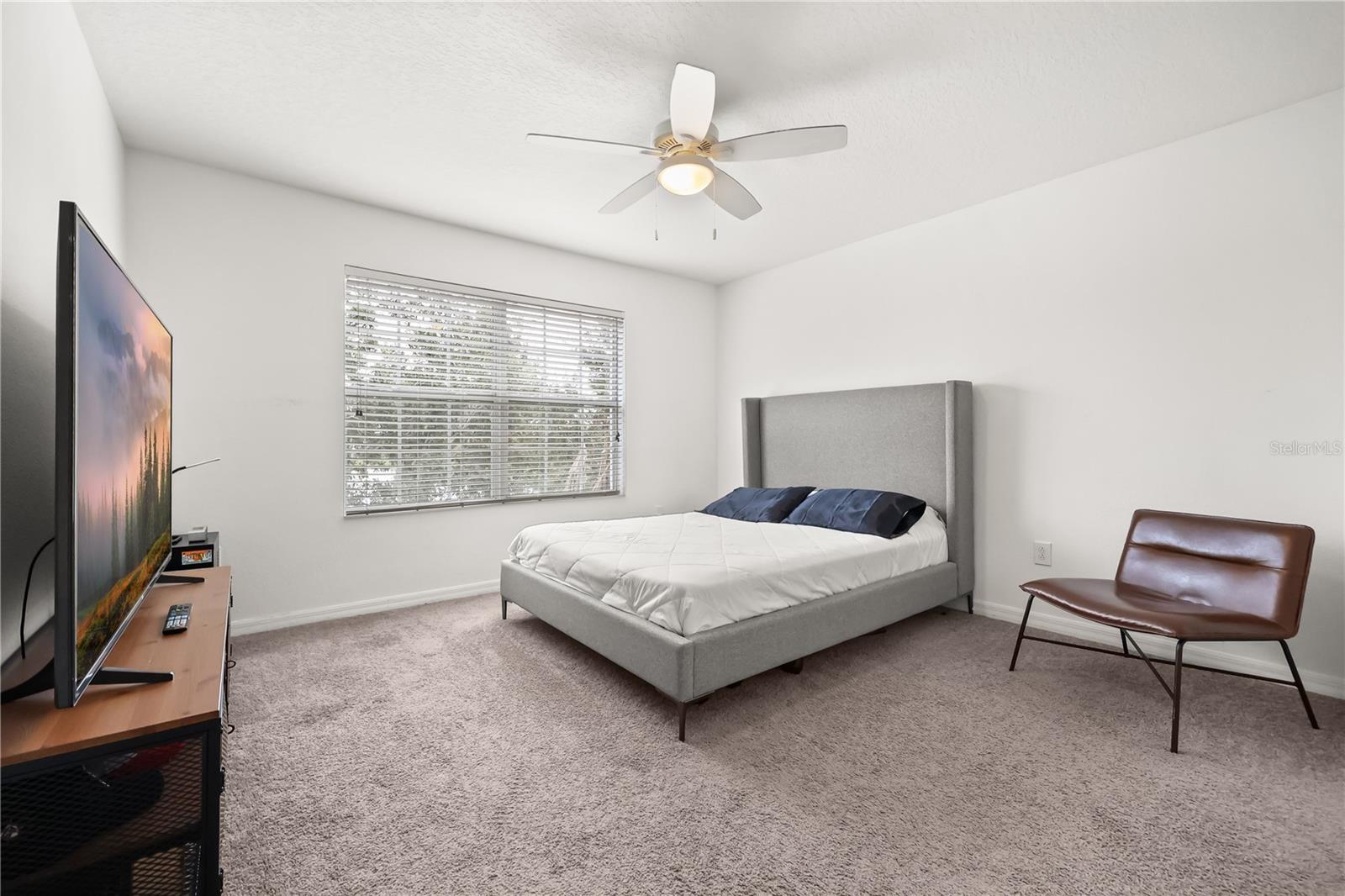 7668 Fairgrove Ave Property Photo 17