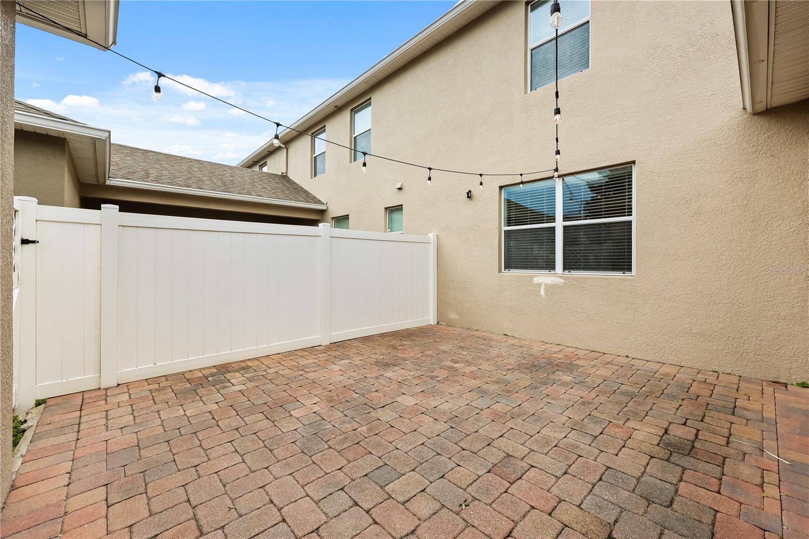 7668 Fairgrove Ave Property Photo 31