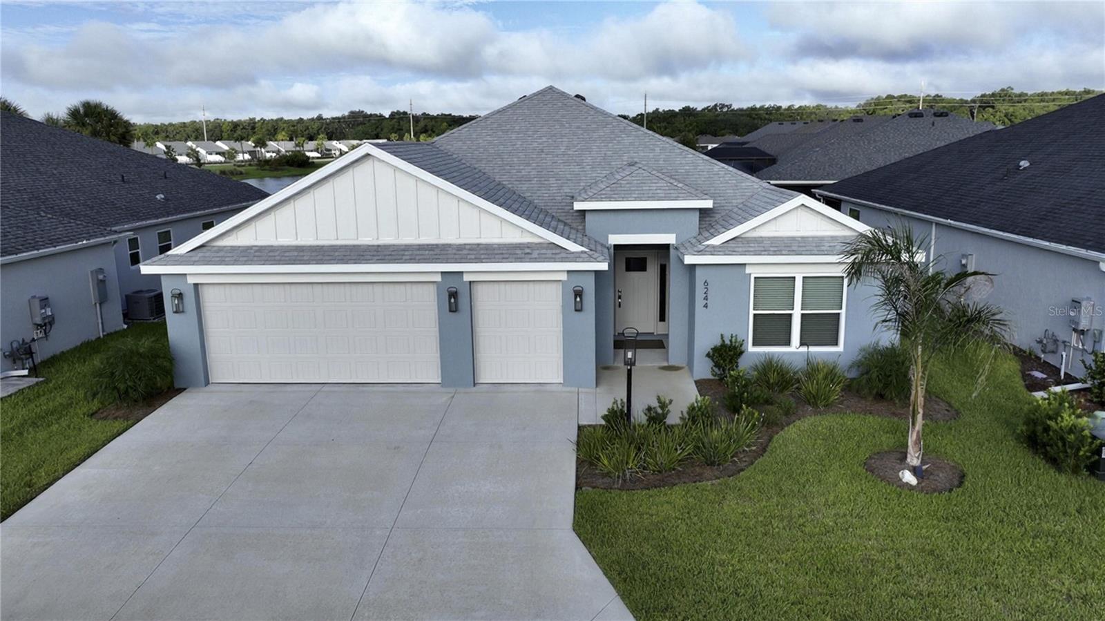 6244 Hannan Loop Property Photo 3