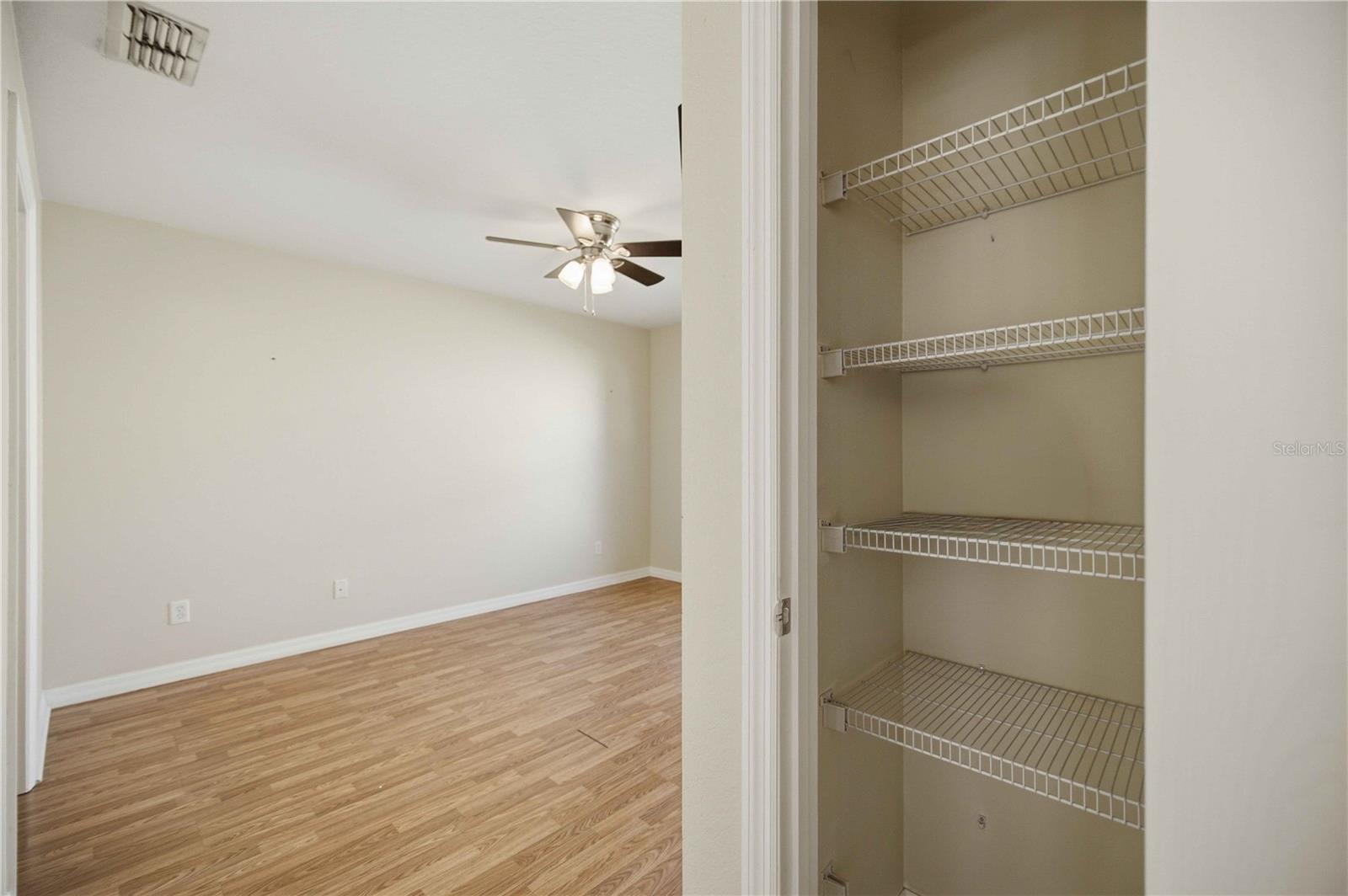 3630 Ne 8th Pl #203 Property Photo 13