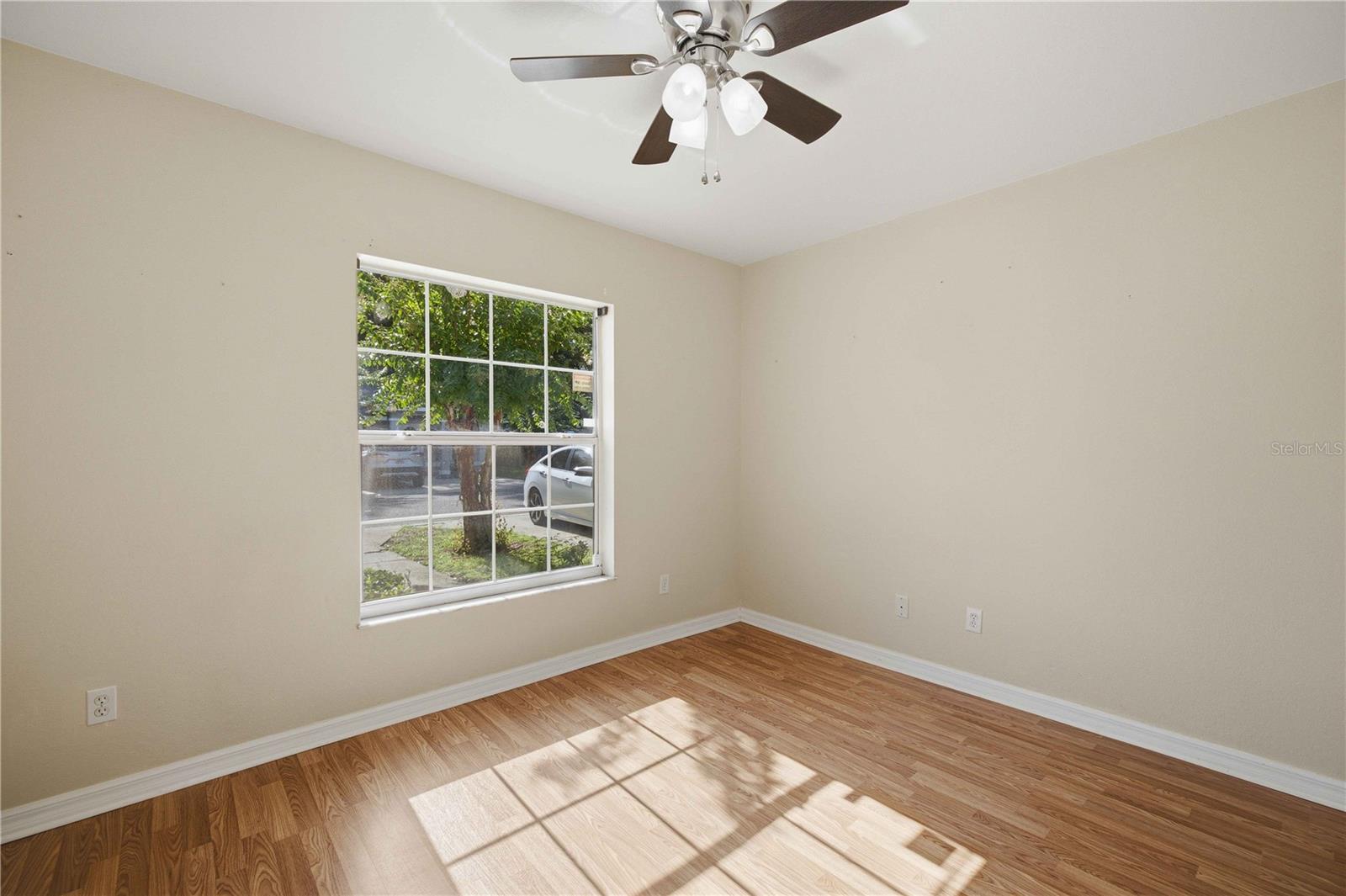 3630 Ne 8th Pl #203 Property Photo 18