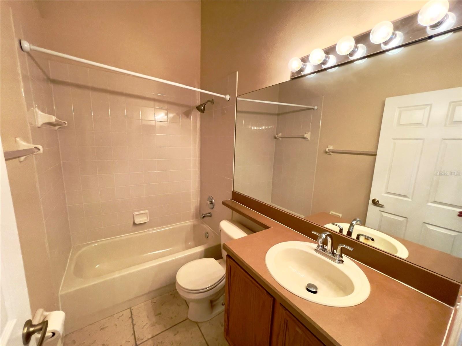 834 Seneca Meadows Rd Property Photo 12