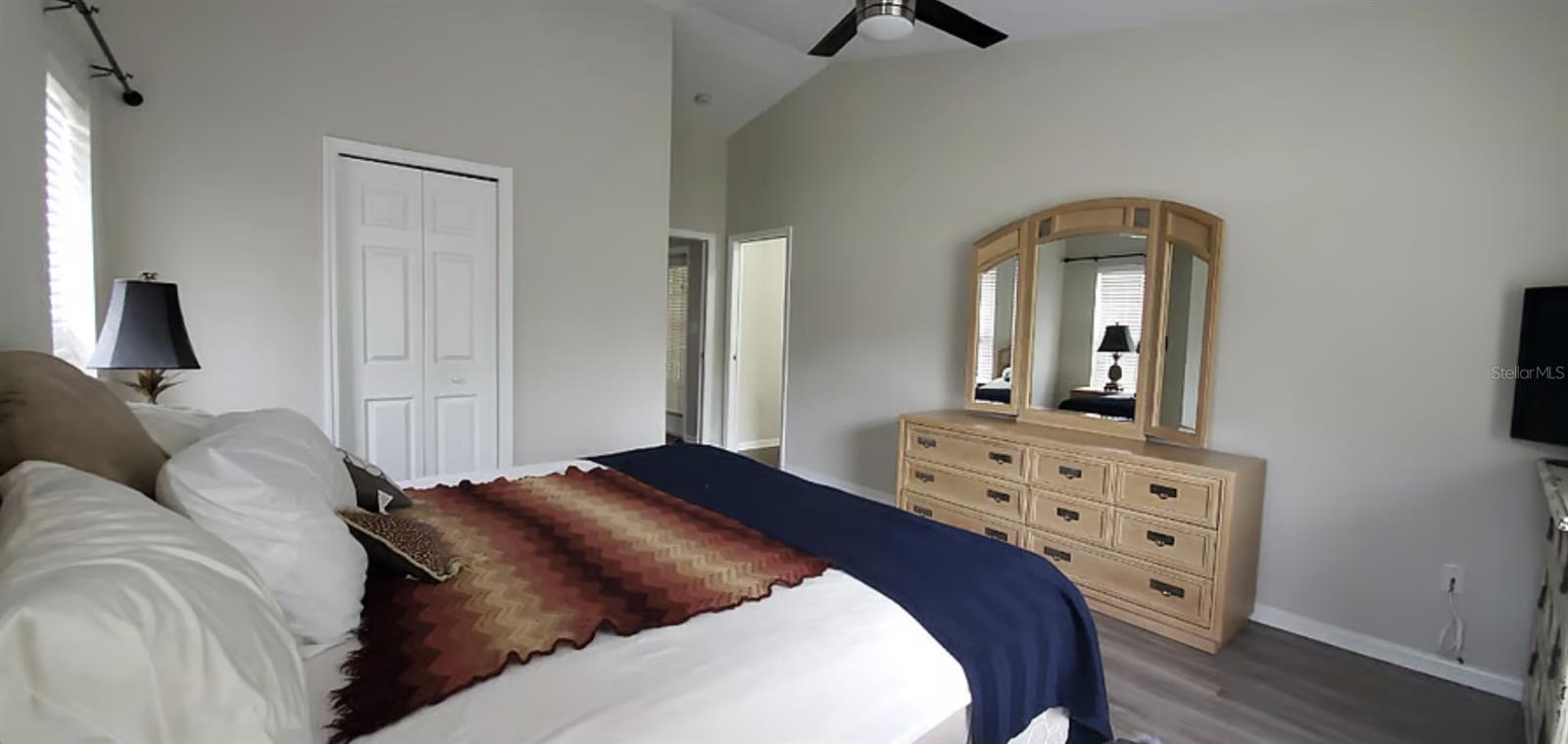 2534 N Brentwood Cir Property Photo 9